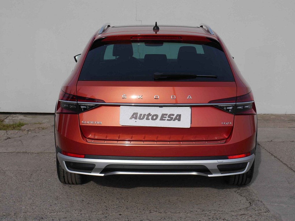 Škoda Superb III 2.0 TSi Scout 4x4