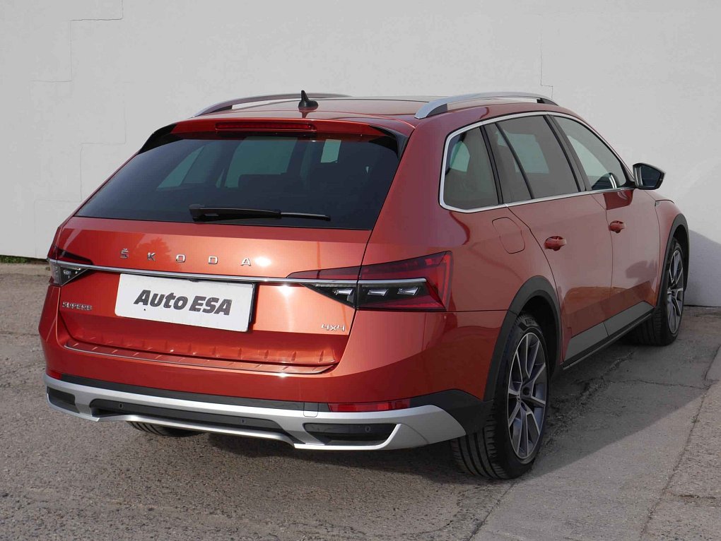Škoda Superb III 2.0 TSi Scout 4x4