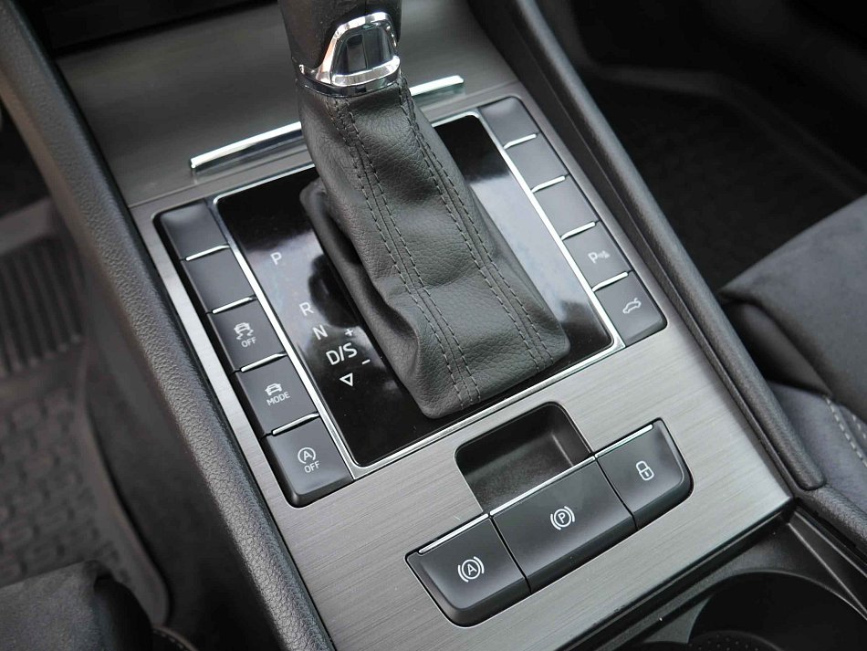 Škoda Superb III 2.0 TSi Scout 4x4