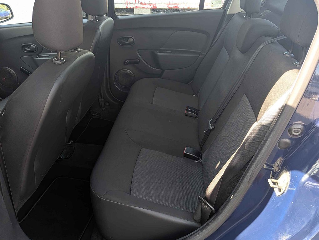 Dacia Logan 1.2i 