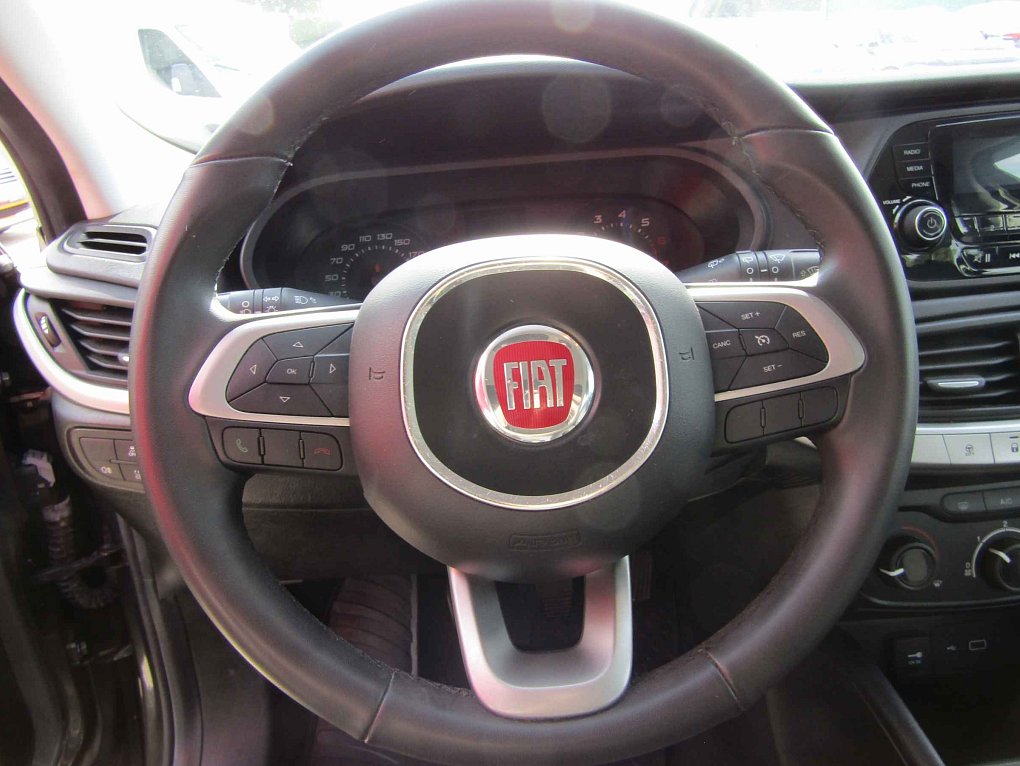 Fiat Tipo 1.4 i 