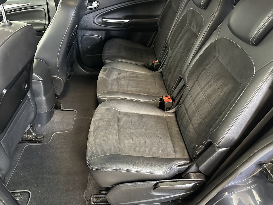 Ford Galaxy 2.0TDCi  7míst