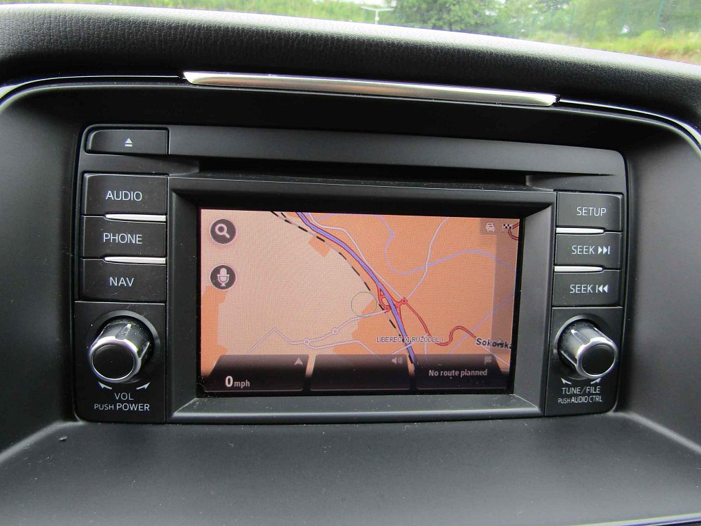 Mazda 6 2.0 i 