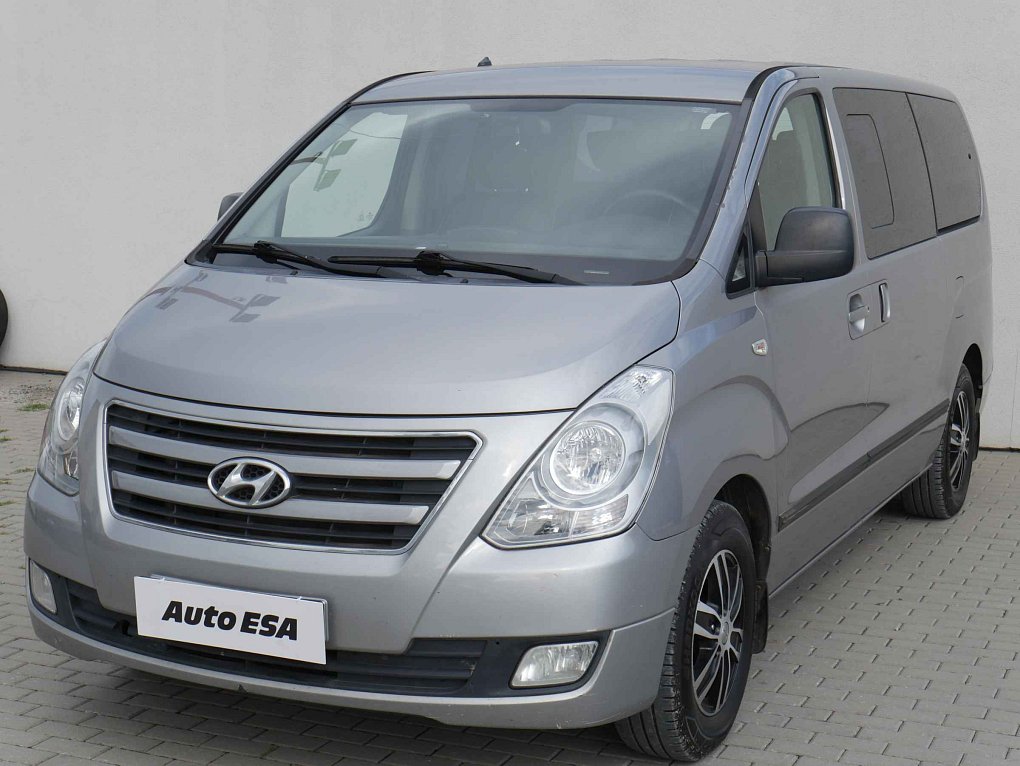 Hyundai H 1 2.5CRDi  8míst