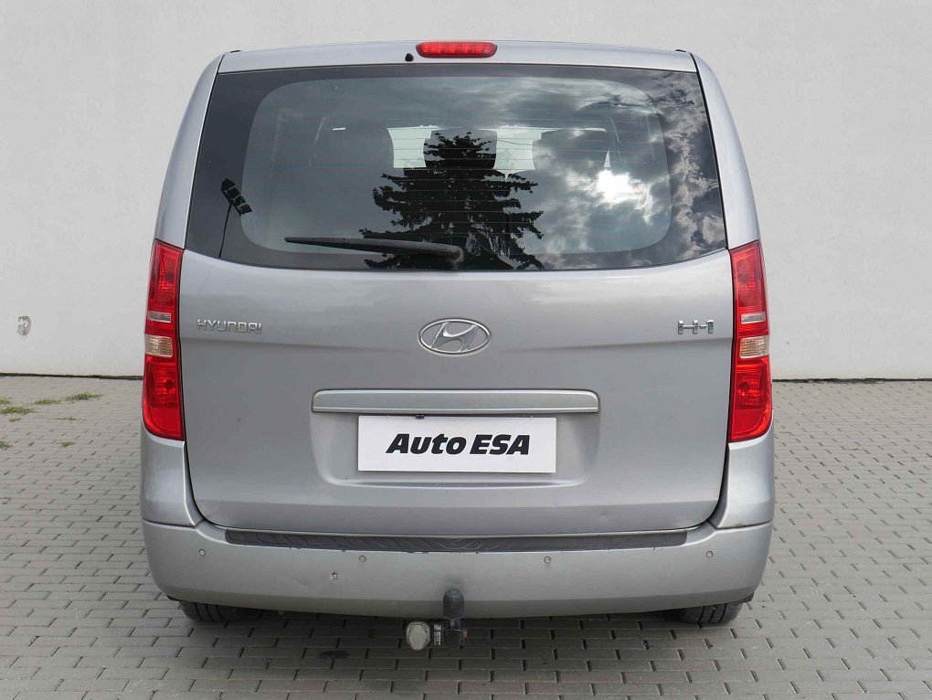 Hyundai H 1 2.5CRDi  8míst