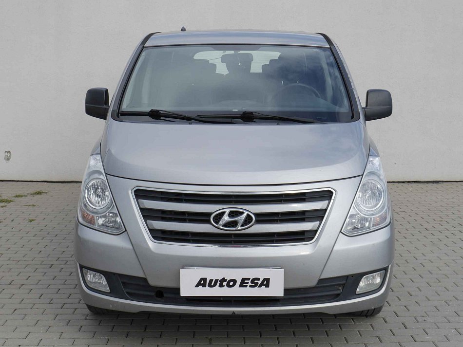 Hyundai H 1 2.5CRDi  8míst