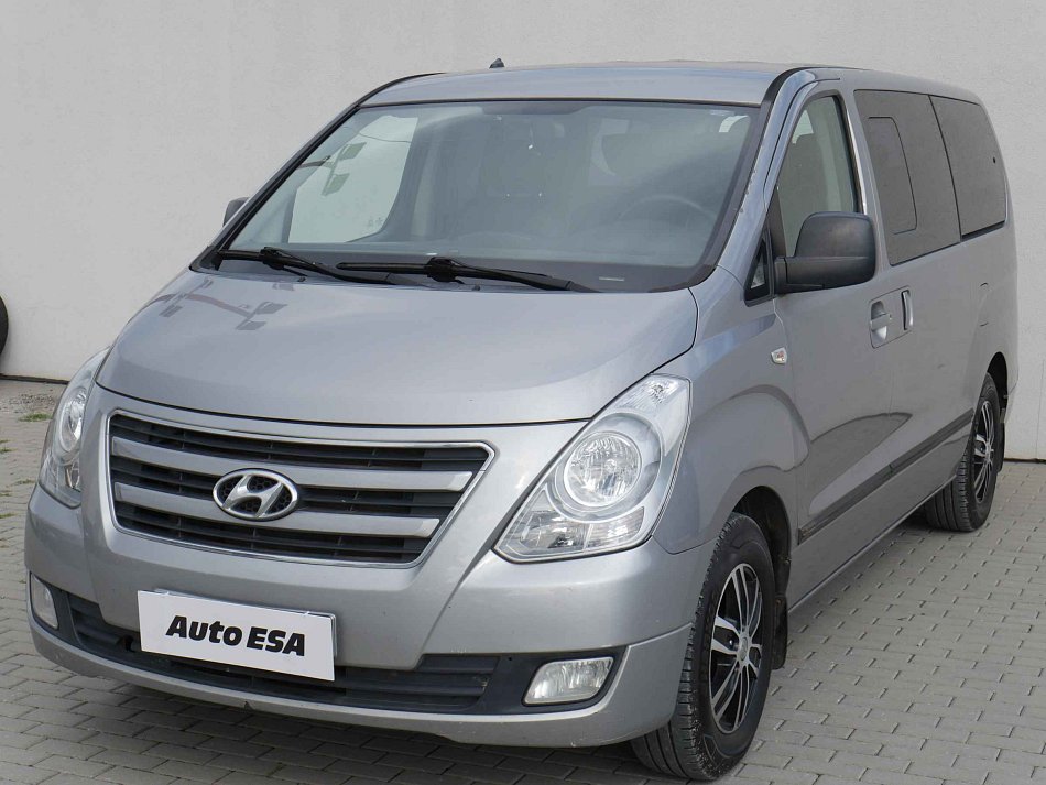Hyundai H 1 2.5CRDi  8míst