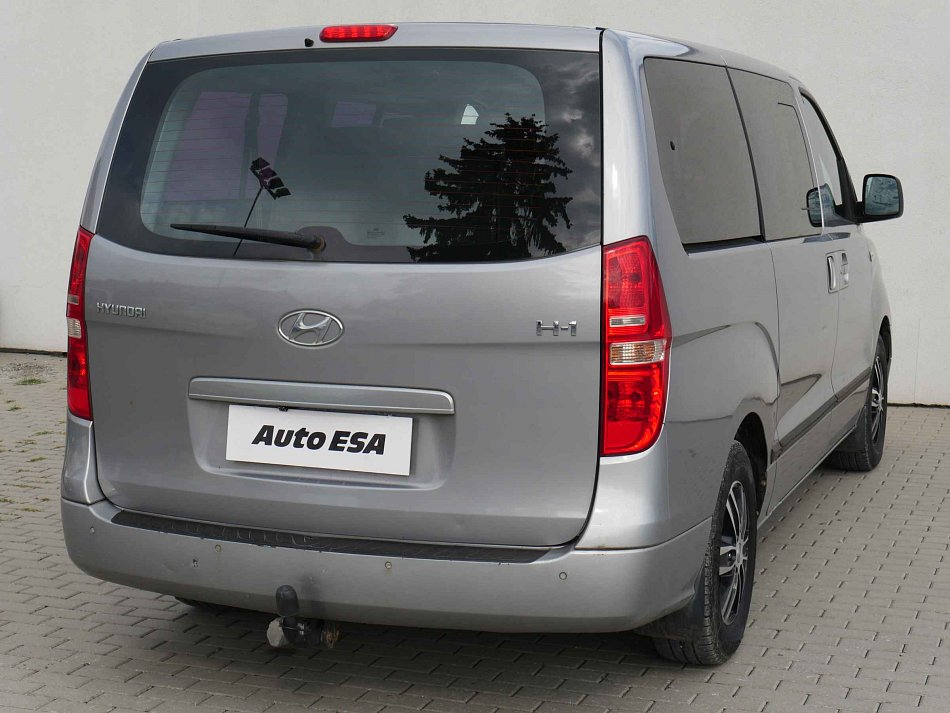 Hyundai H 1 2.5CRDi  8míst