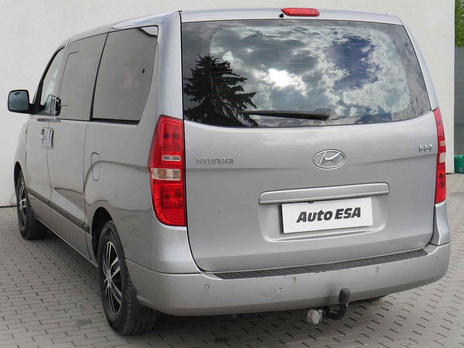 Hyundai H 1 2.5CRDi  8míst