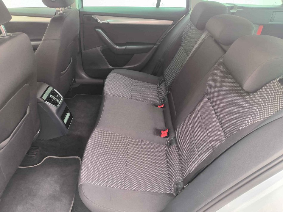Škoda Octavia III 1.6 TDi Ambition