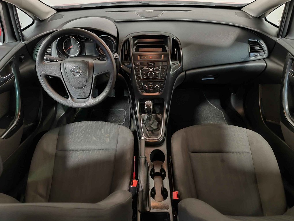 Opel Astra 1.4i 