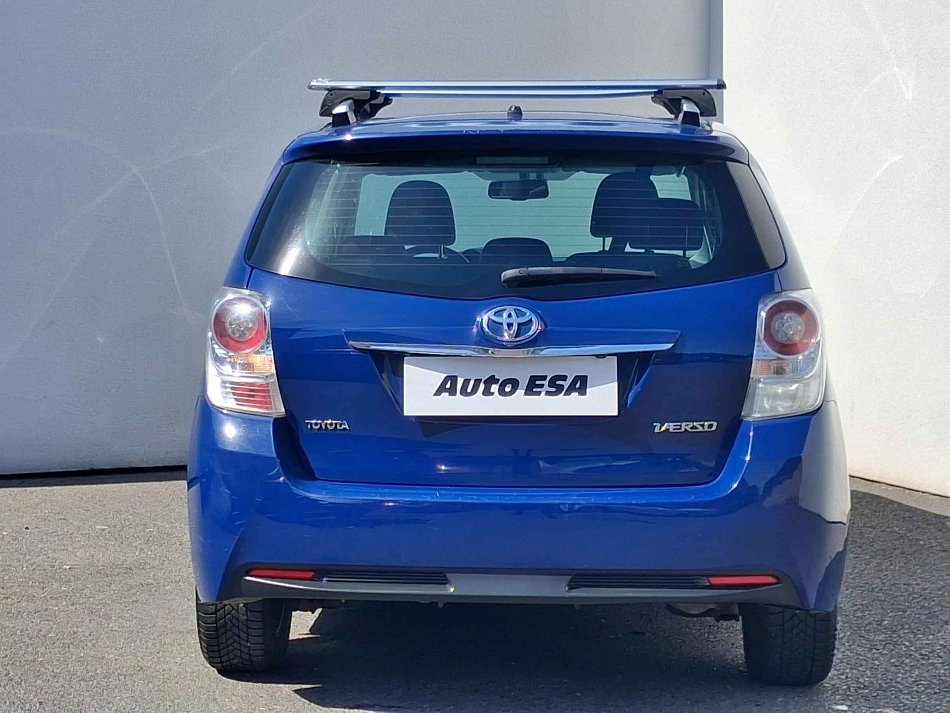 Toyota Verso 1.8i 