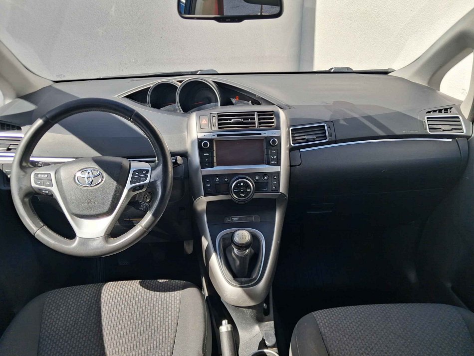 Toyota Verso 1.8i 