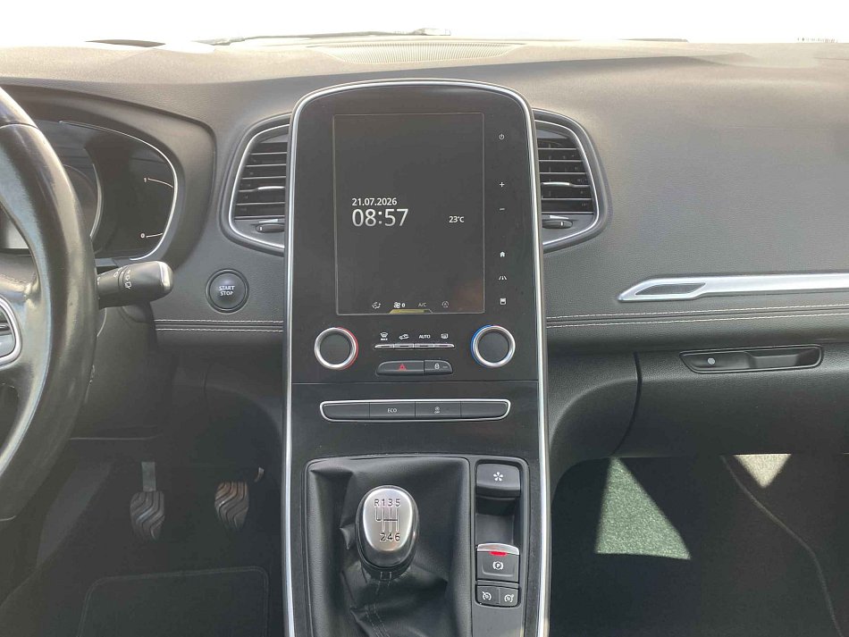 Renault Scénic 1.8 dCi Intense