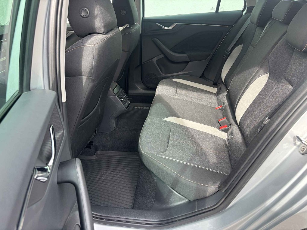 Škoda Scala 1.5 TSi Style