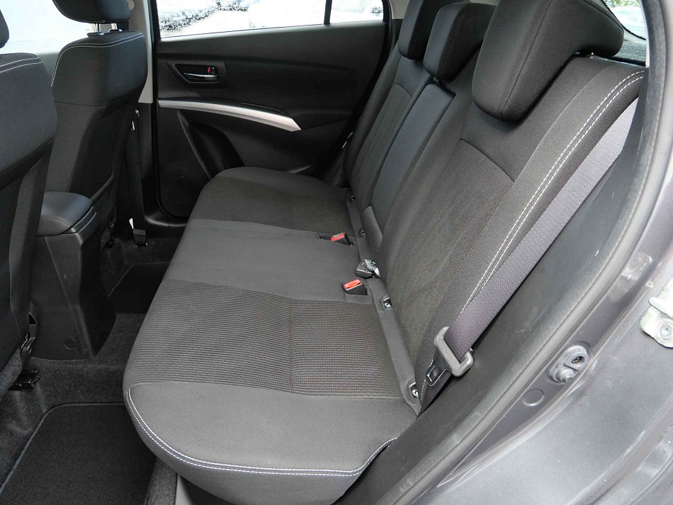 Suzuki SX4 1.4i 