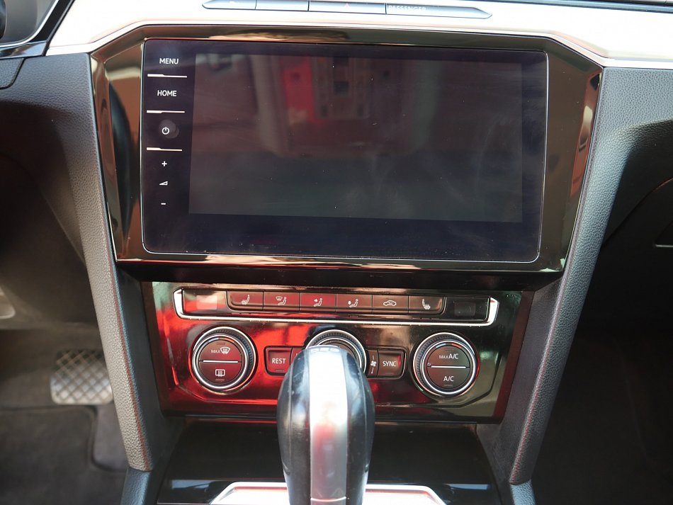 Volkswagen Passat 2.0TDi 