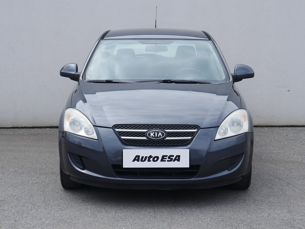 Kia Ceed 1.4 CVVT 