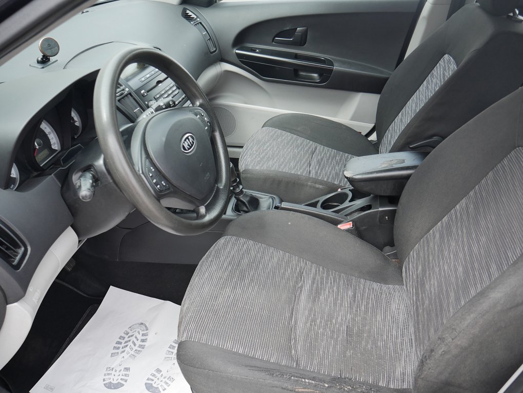 Kia Ceed 1.4 CVVT 