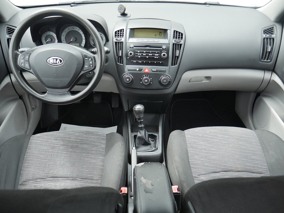 Kia Ceed 1.4 CVVT 