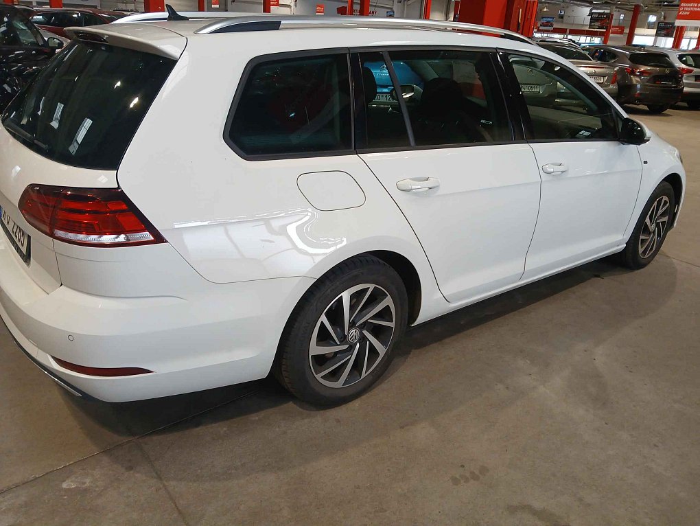 Volkswagen Golf 2.0TDi 
