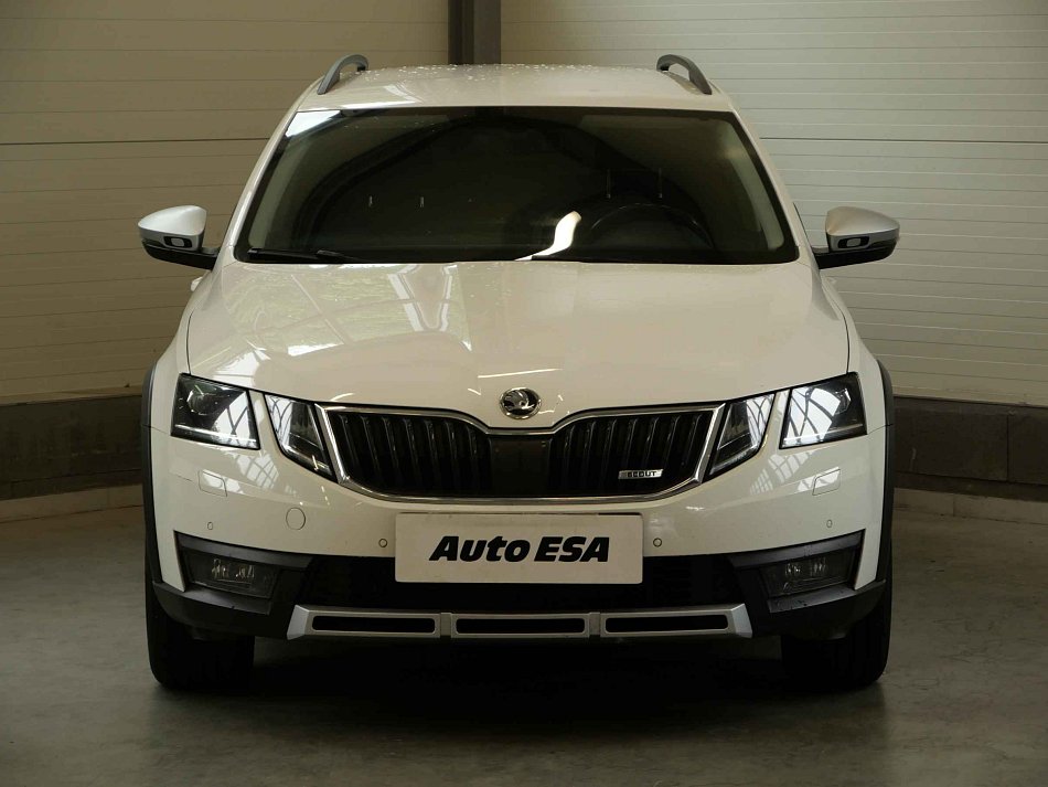 Škoda Octavia III 2.0TDi Scout 4x4