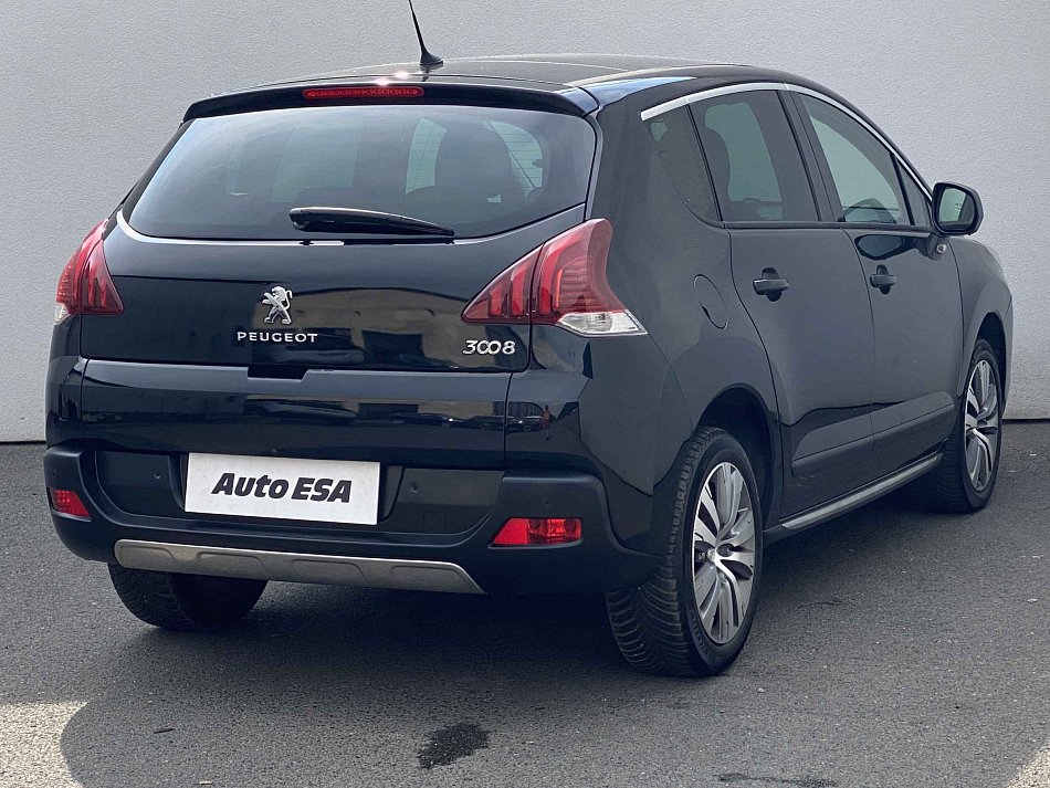 Peugeot 3008 2.0 HDi Allure