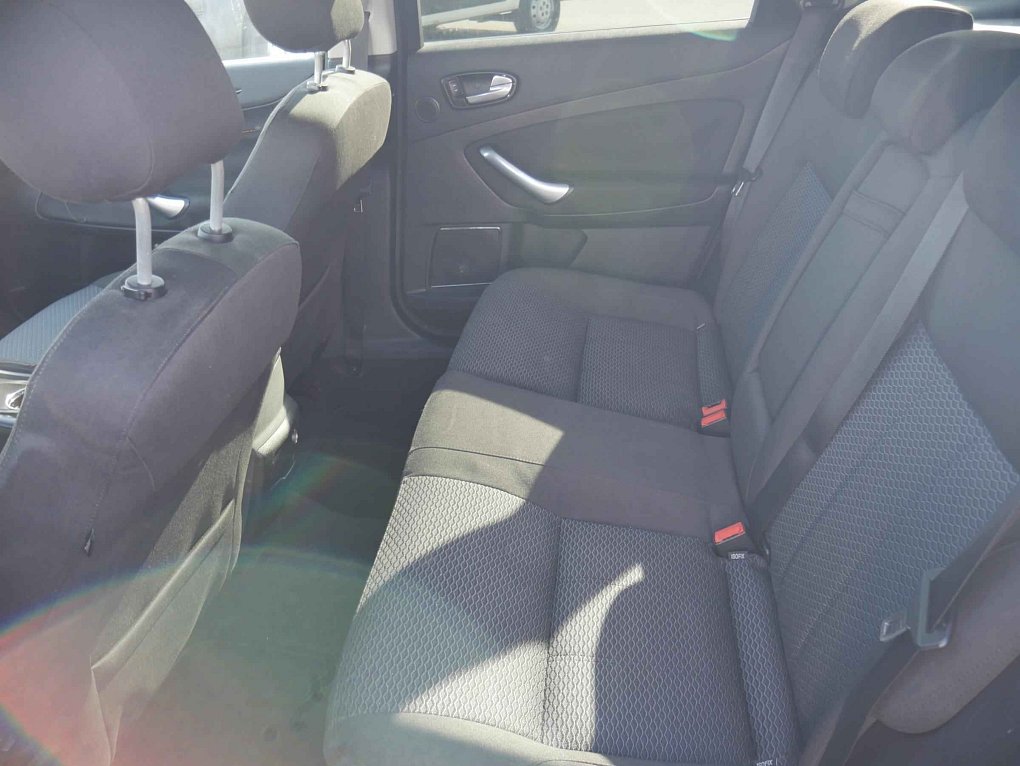 Ford Mondeo 2.0 TDCi 