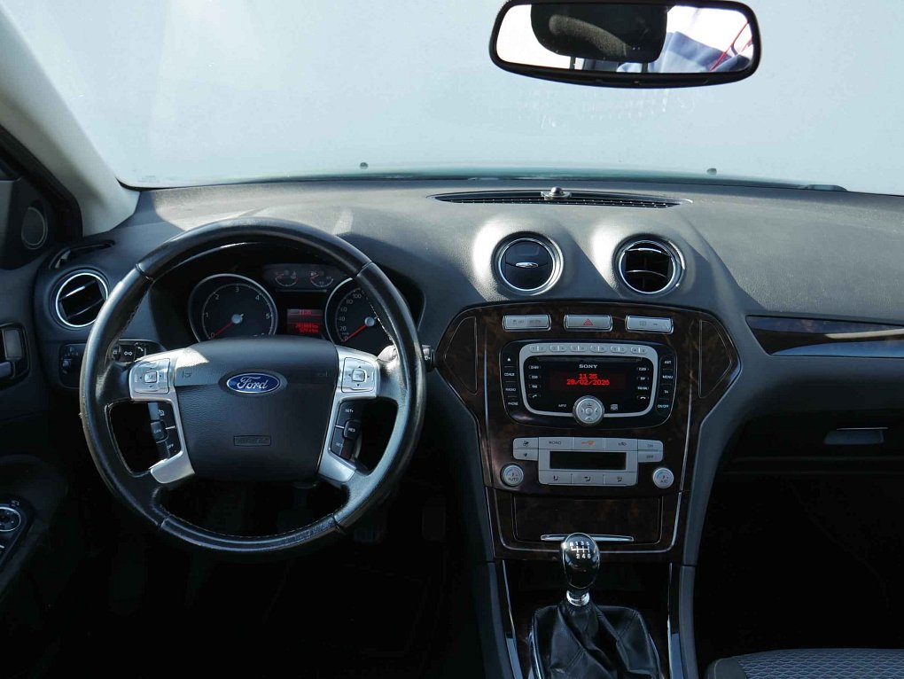 Ford Mondeo 2.0 TDCi 