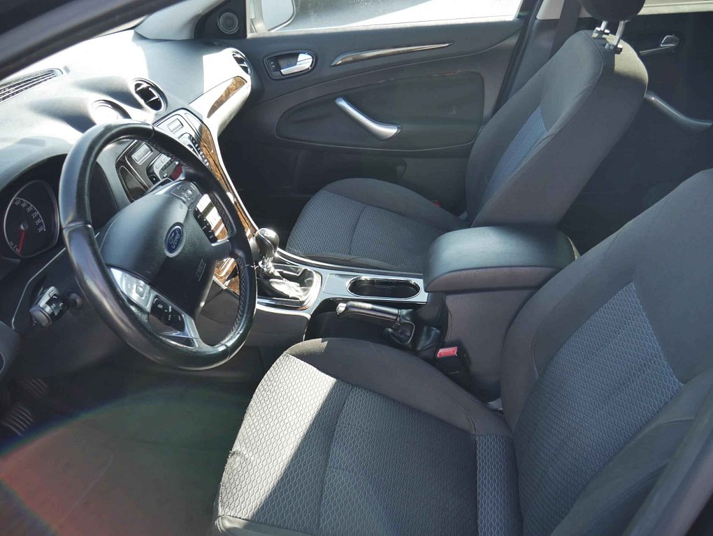 Ford Mondeo 2.0 TDCi 