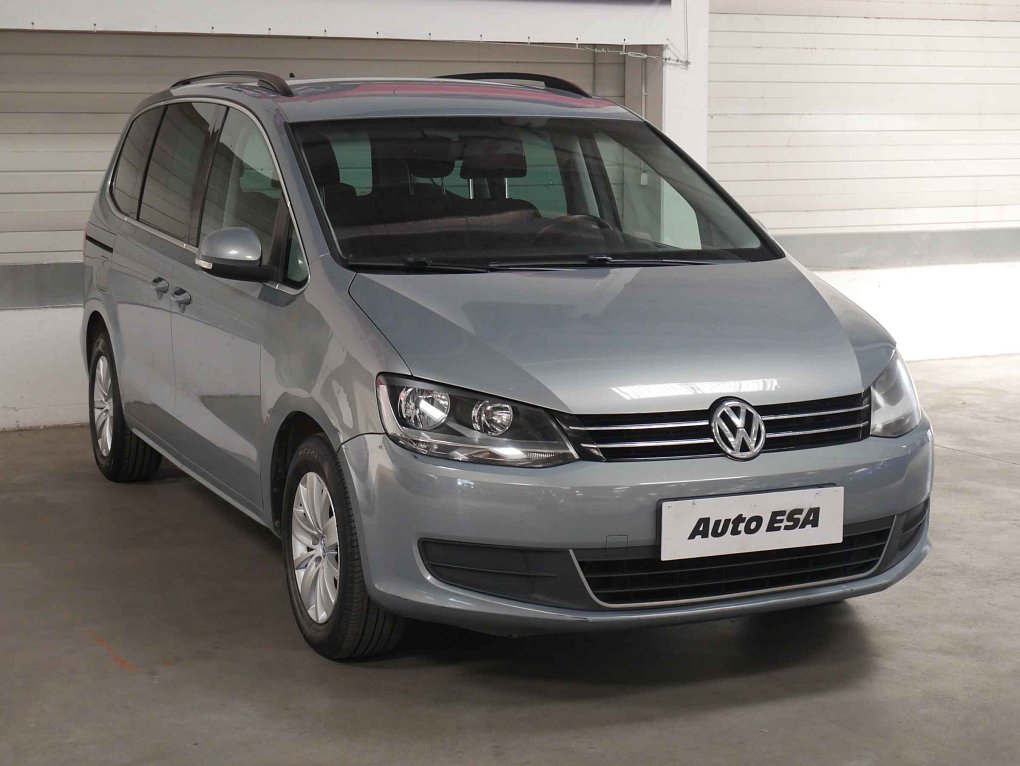 Volkswagen Sharan 2.0 TDi 