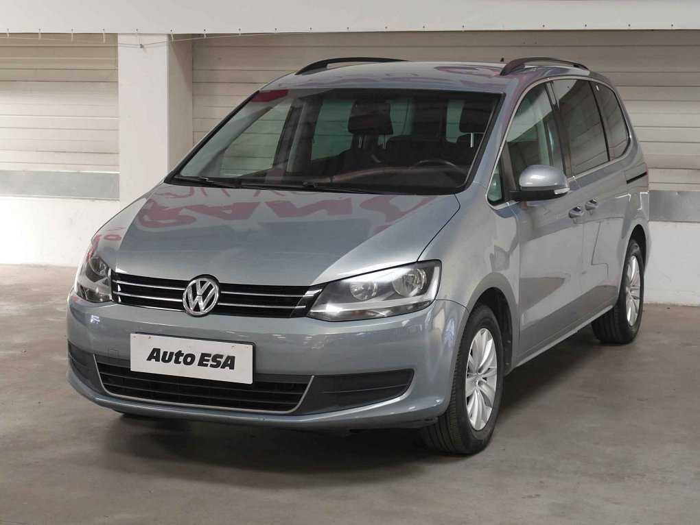 Volkswagen Sharan 2.0 TDi 