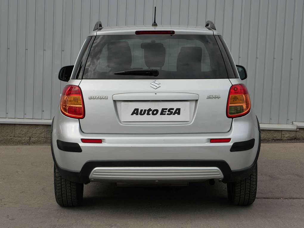 Suzuki SX4 1.6i 