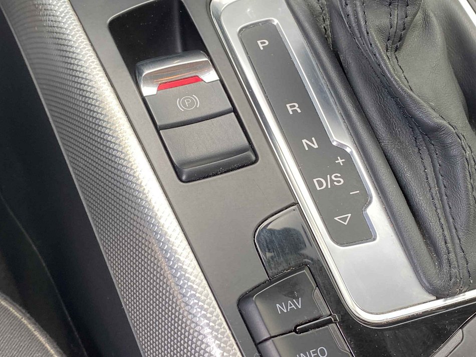 Audi A4 2.0 TDi  Quattro