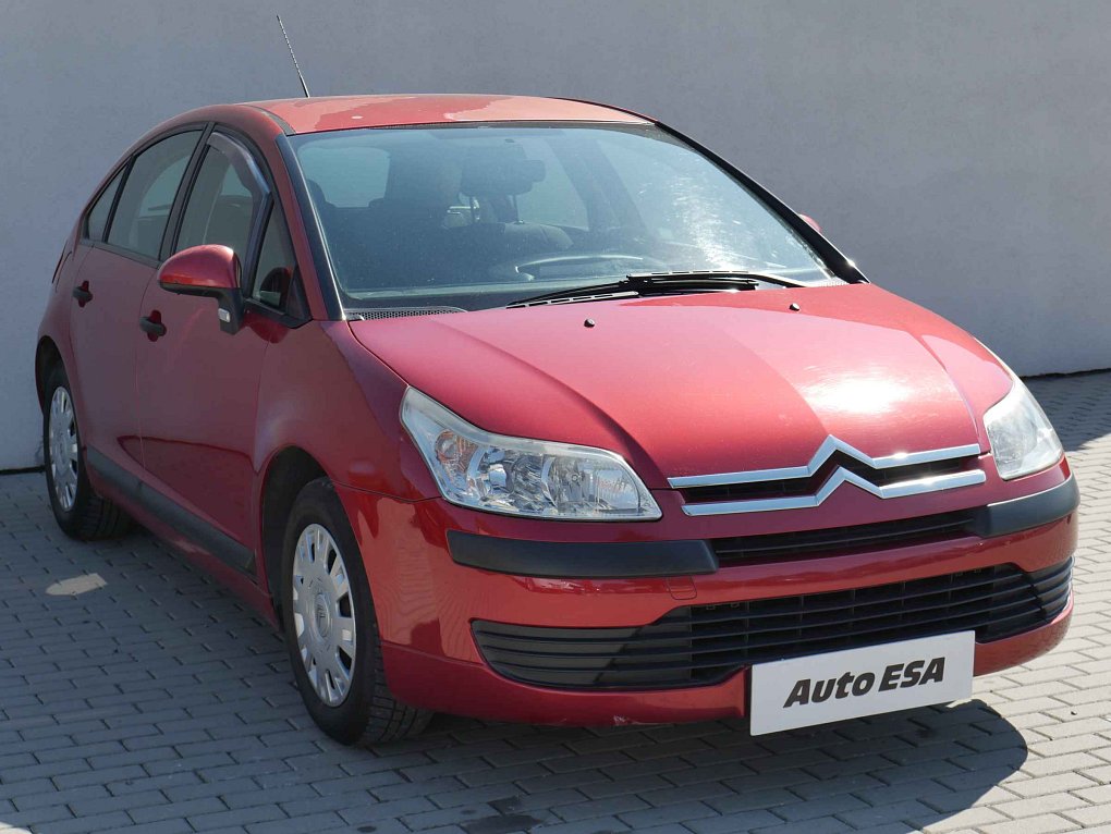 Citroën C4 1.4i 