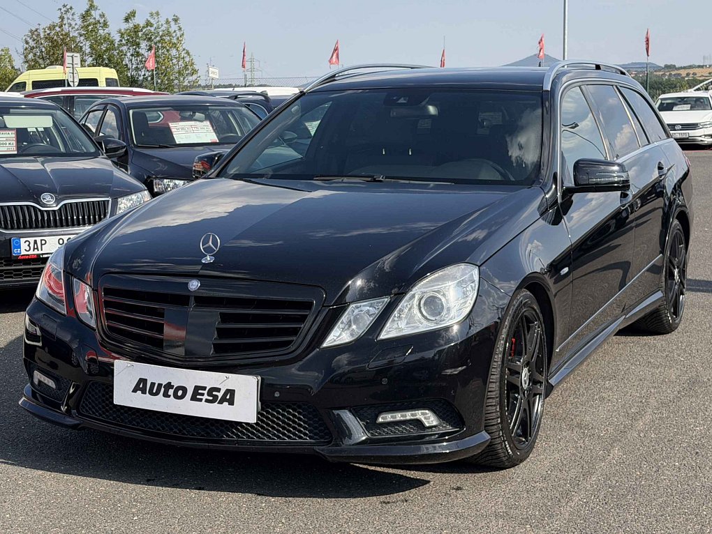 Mercedes-Benz Třída E 350CDi  4Mat