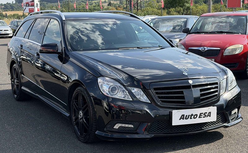 Mercedes-Benz Třída E 350CDi  4Mat