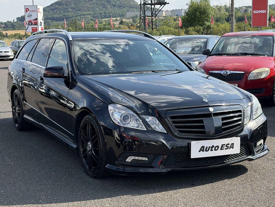 Mercedes-Benz Třída E 350CDi  4Mat