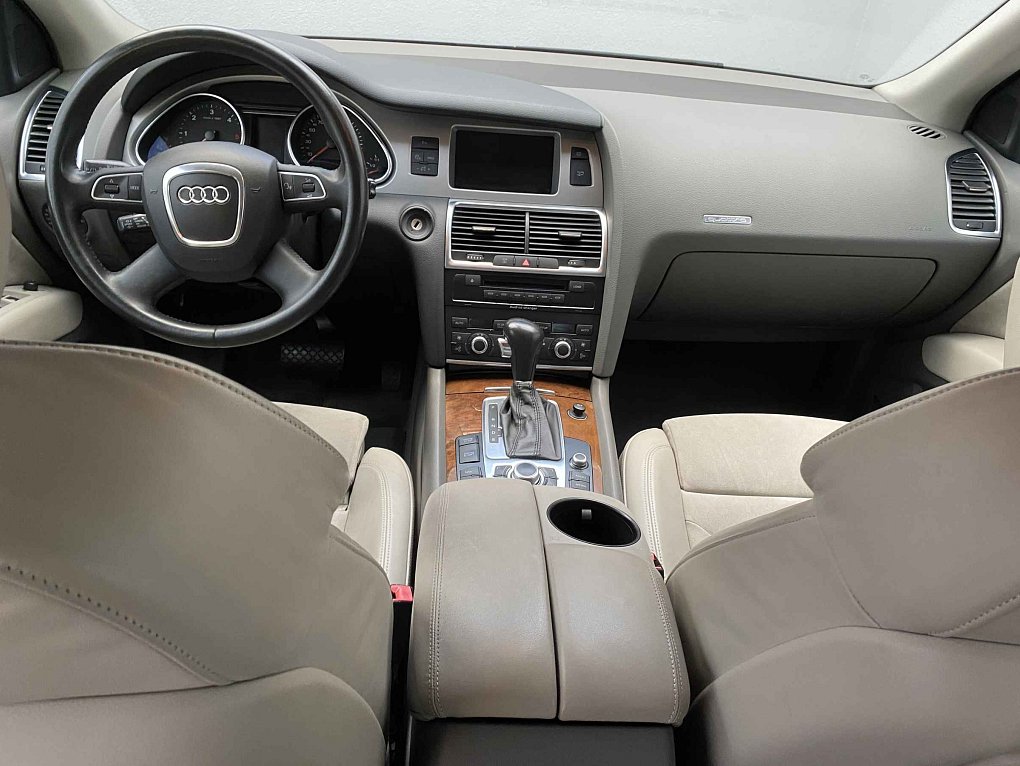 Audi Q7 3.0 TDi  Quattro