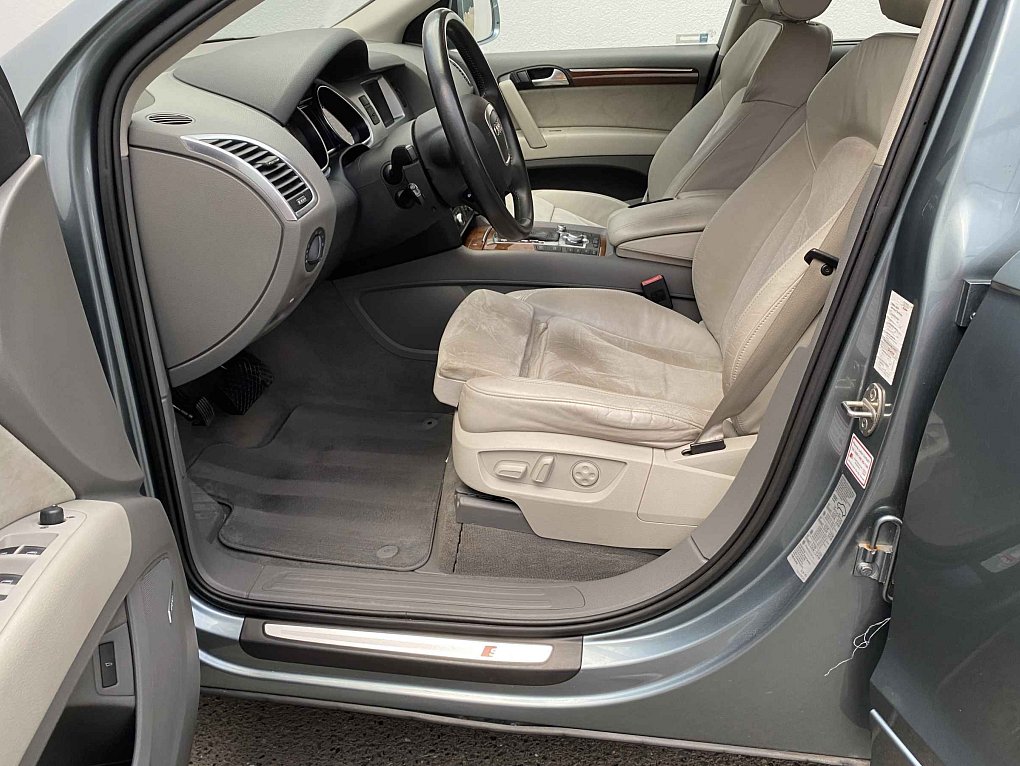 Audi Q7 3.0 TDi  Quattro