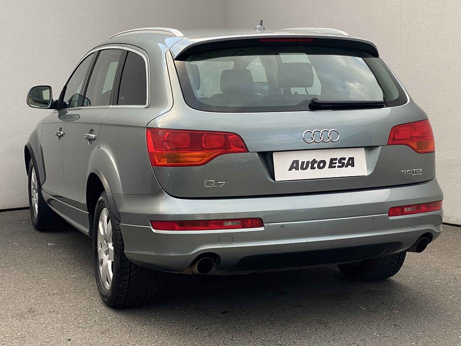 Audi Q7 3.0 TDi  Quattro