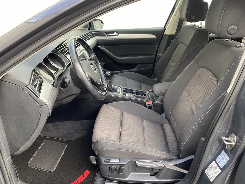 Volkswagen Passat 2.0 TDi Comfortline