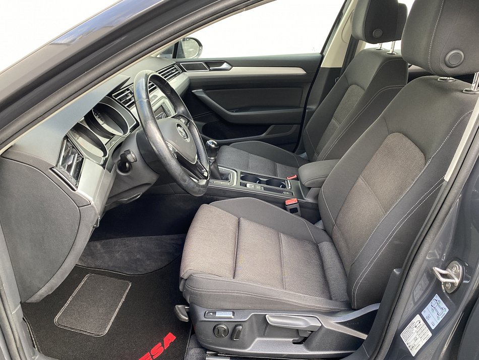 Volkswagen Passat 2.0 TDi Comfortline