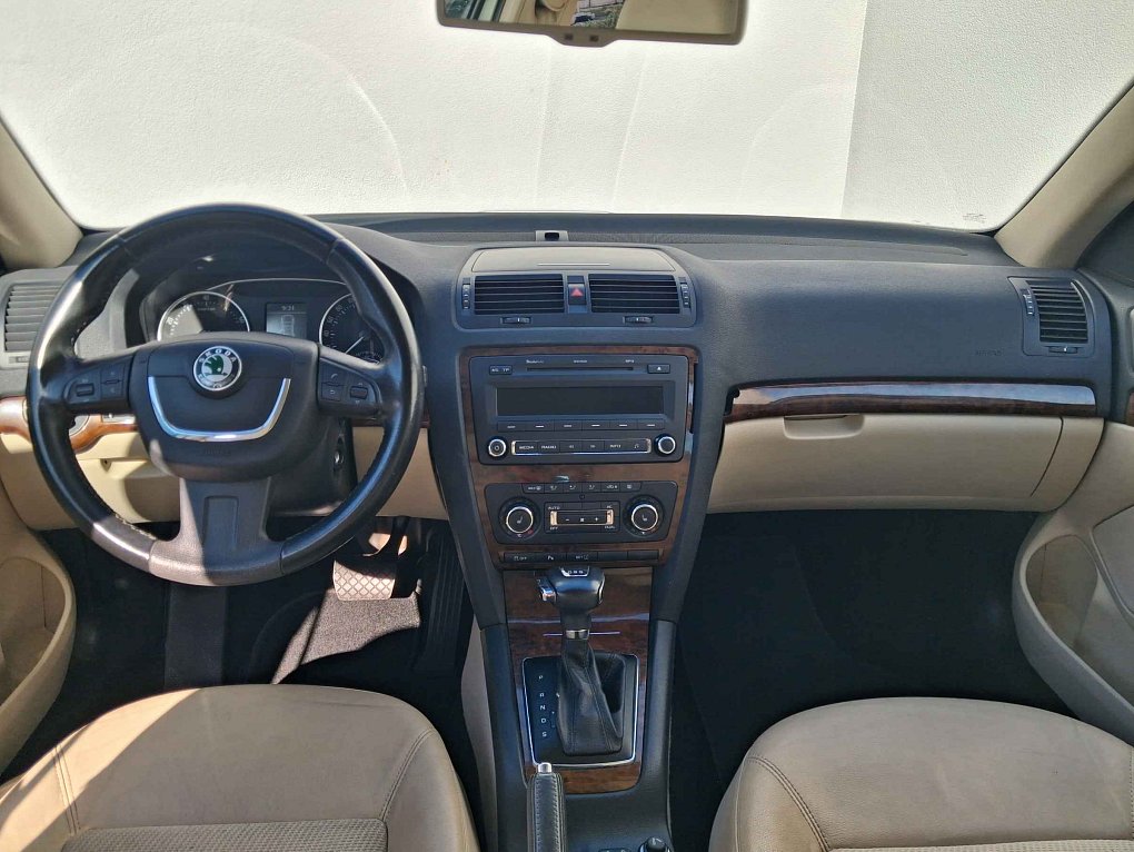Škoda Octavia II 1.4 TSi Elegance