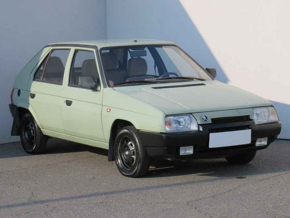 Škoda Favorit 1.3i 