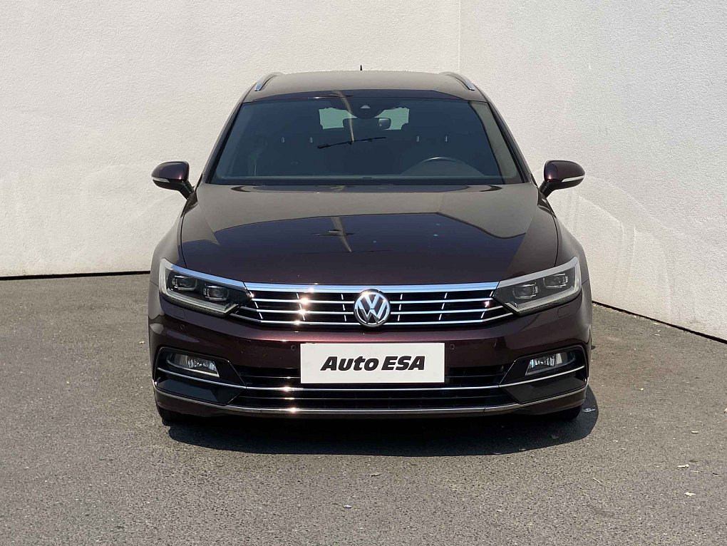 Volkswagen Passat 2.0 TDi R-Line 4Motion