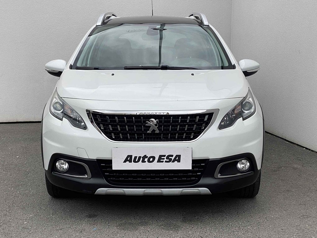 Peugeot 2008 1.2 PT Crossway