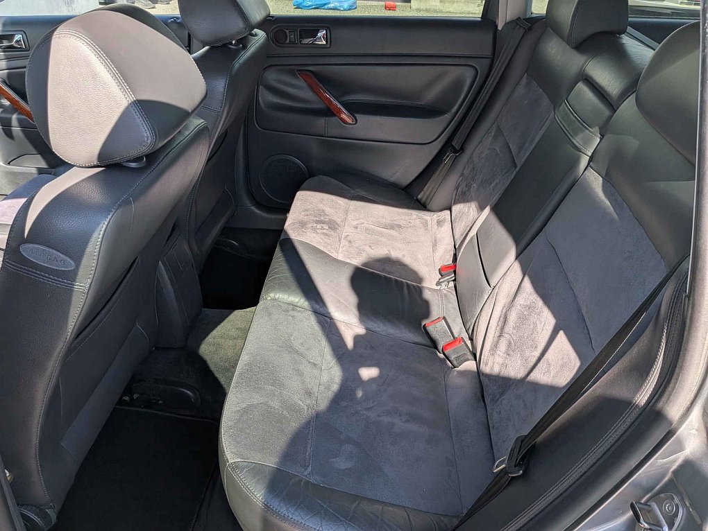 Volkswagen Passat 1.9TDi Highline