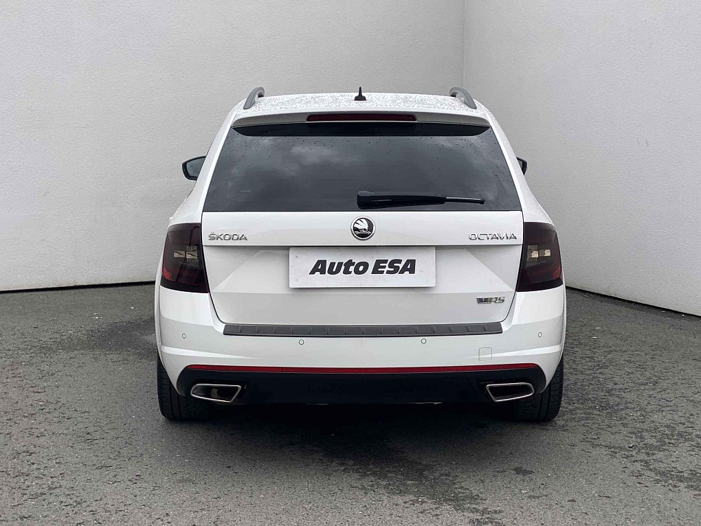 Škoda Octavia III 2.0 TDI RS