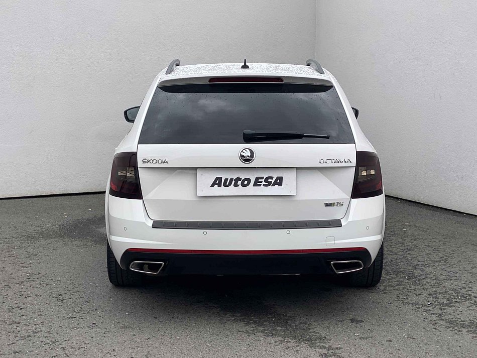 Škoda Octavia III 2.0 TDI RS